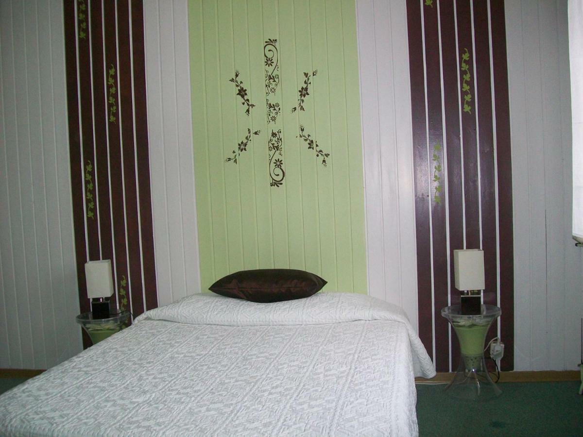 Au Cheval Blanc Hotel Saint-Amarin Eksteriør billede