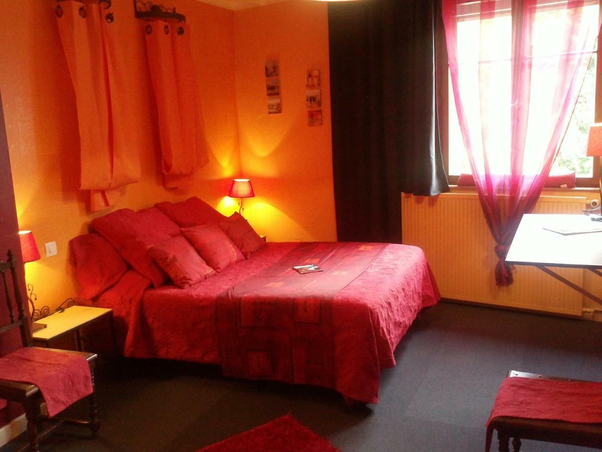 Au Cheval Blanc Hotel Saint-Amarin Eksteriør billede